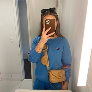 LOUIS VUITTON CROSSBODY